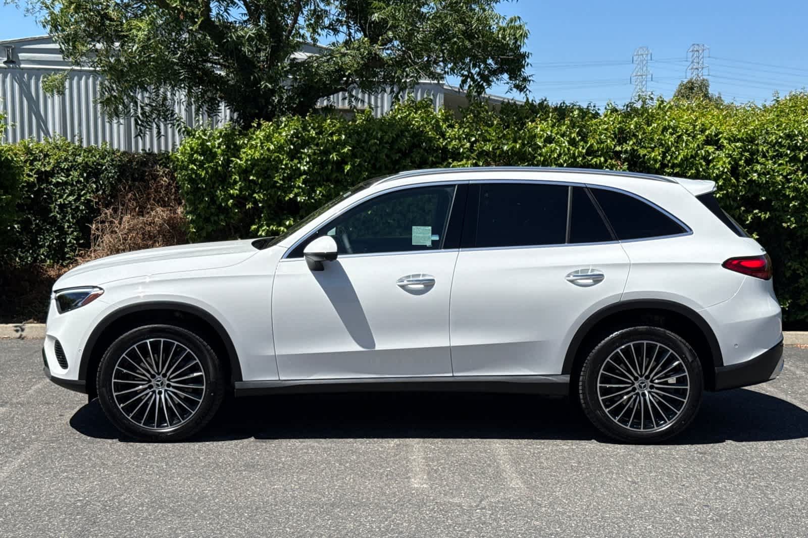 New 2026 Mercedes-Benz GLC 300 4MATIC image 6