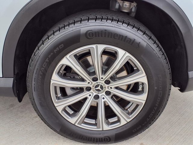 Used 2025 Mercedes-Benz GLC 300 image 24