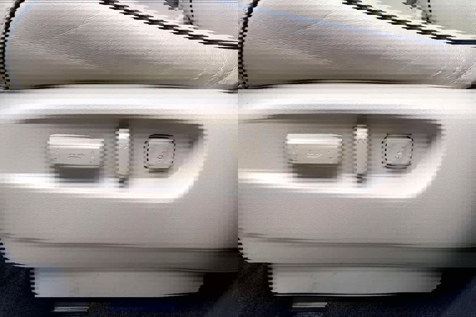 Used 2018 Acura MDX SH-AWD w/ Advance Package image 33