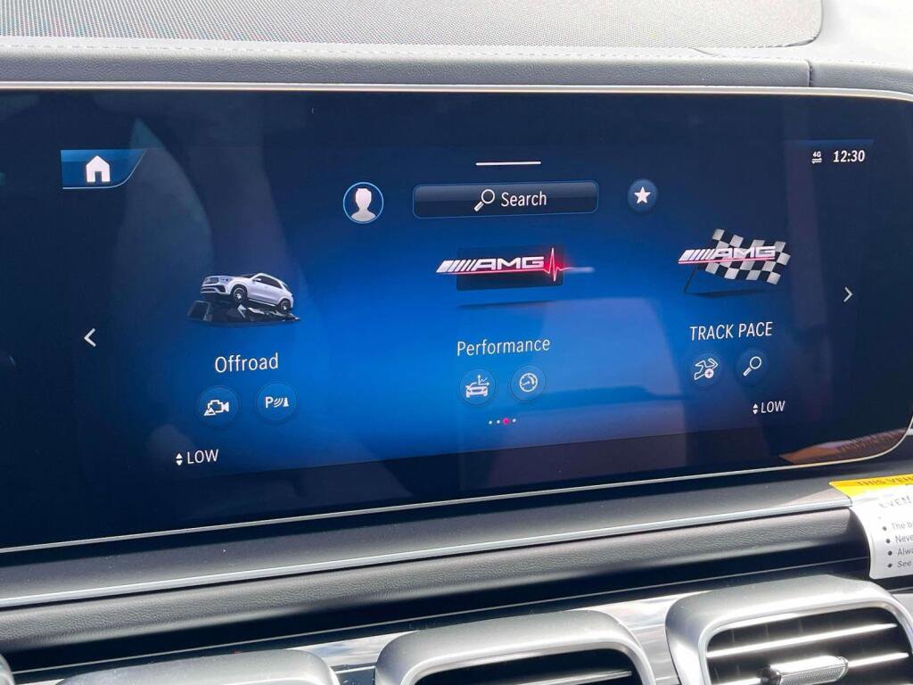 New 2026 Mercedes-Benz GLE 63 AMG S image 25