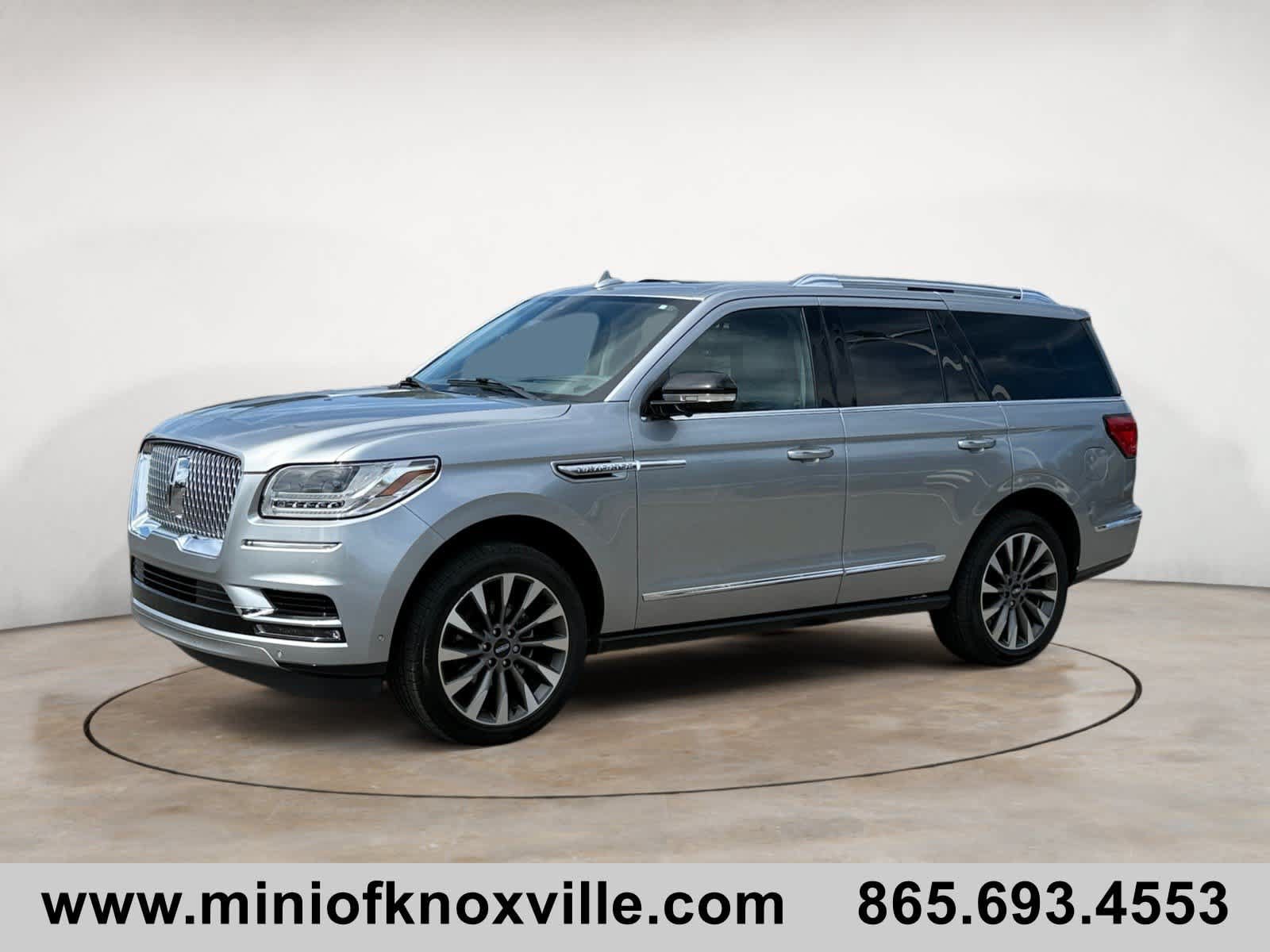 Used 2021 Lincoln Navigator Reserve w/ Luxury Package AWD/4WD image 7