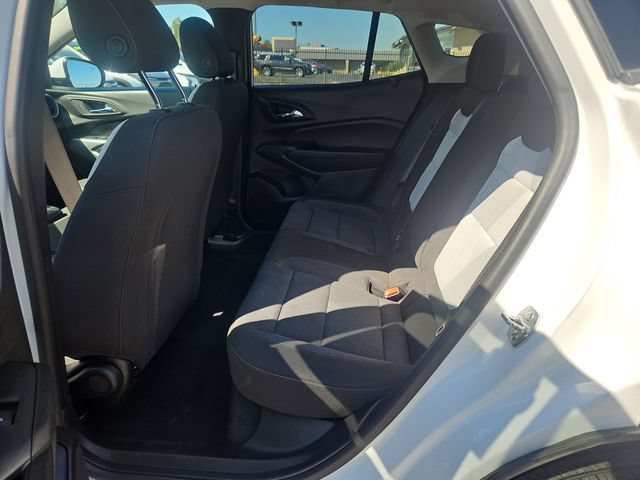 Used 2024 Chevrolet Trax LS w/ LS Convenience Package FWD image 25