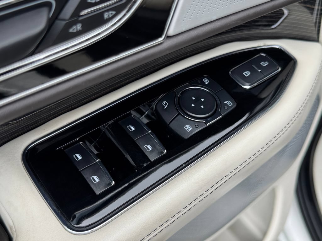 Used 2024 Lincoln Navigator L Black Label AWD/4WD image 19