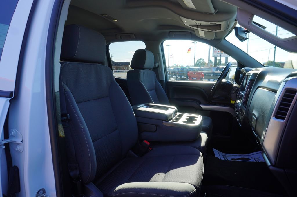 Used 2018 Chevrolet Silverado 1500 LT w/ All Star Edition image 28