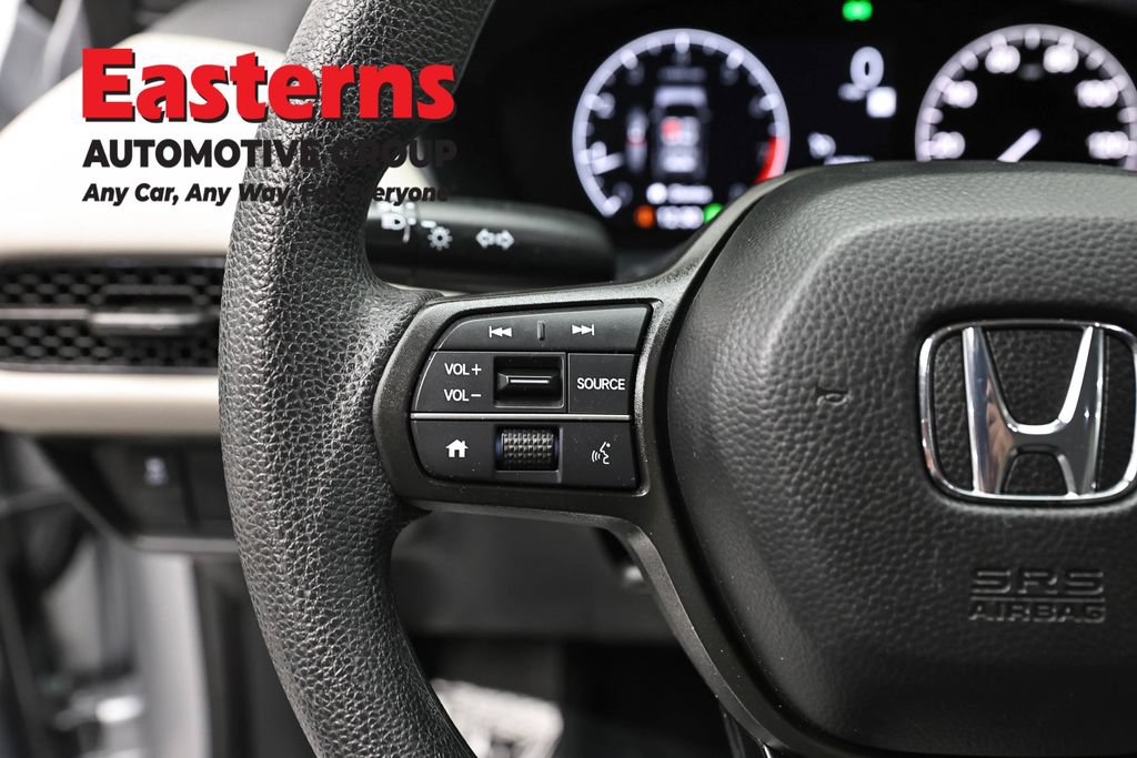 Used 2025 Honda HR-V LX image 15