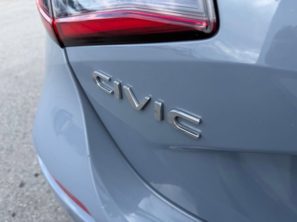Used 2022 Honda Civic Sport Touring image 12