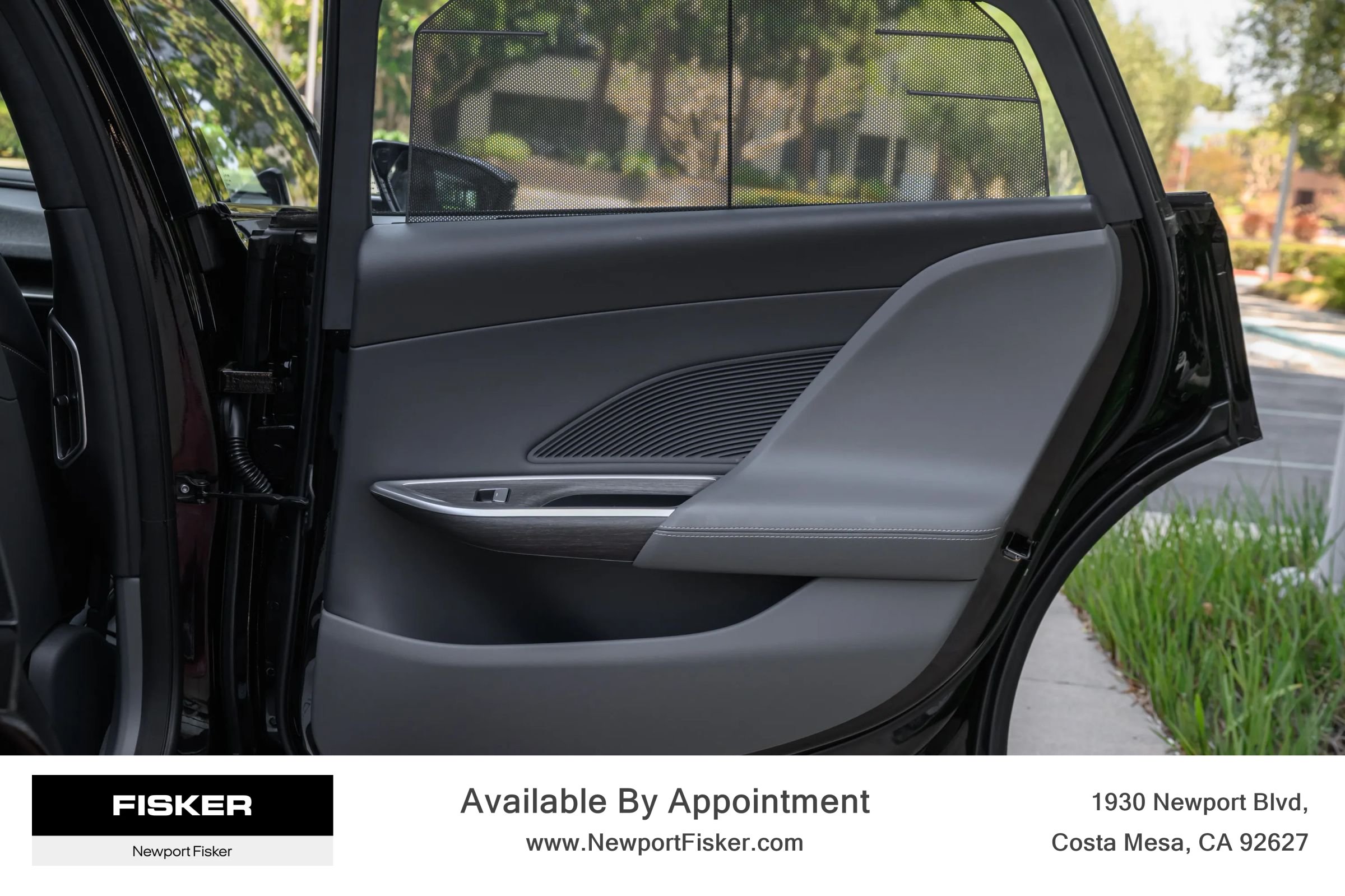 Used 2024 Lucid Air Touring AWD/4WD image 25
