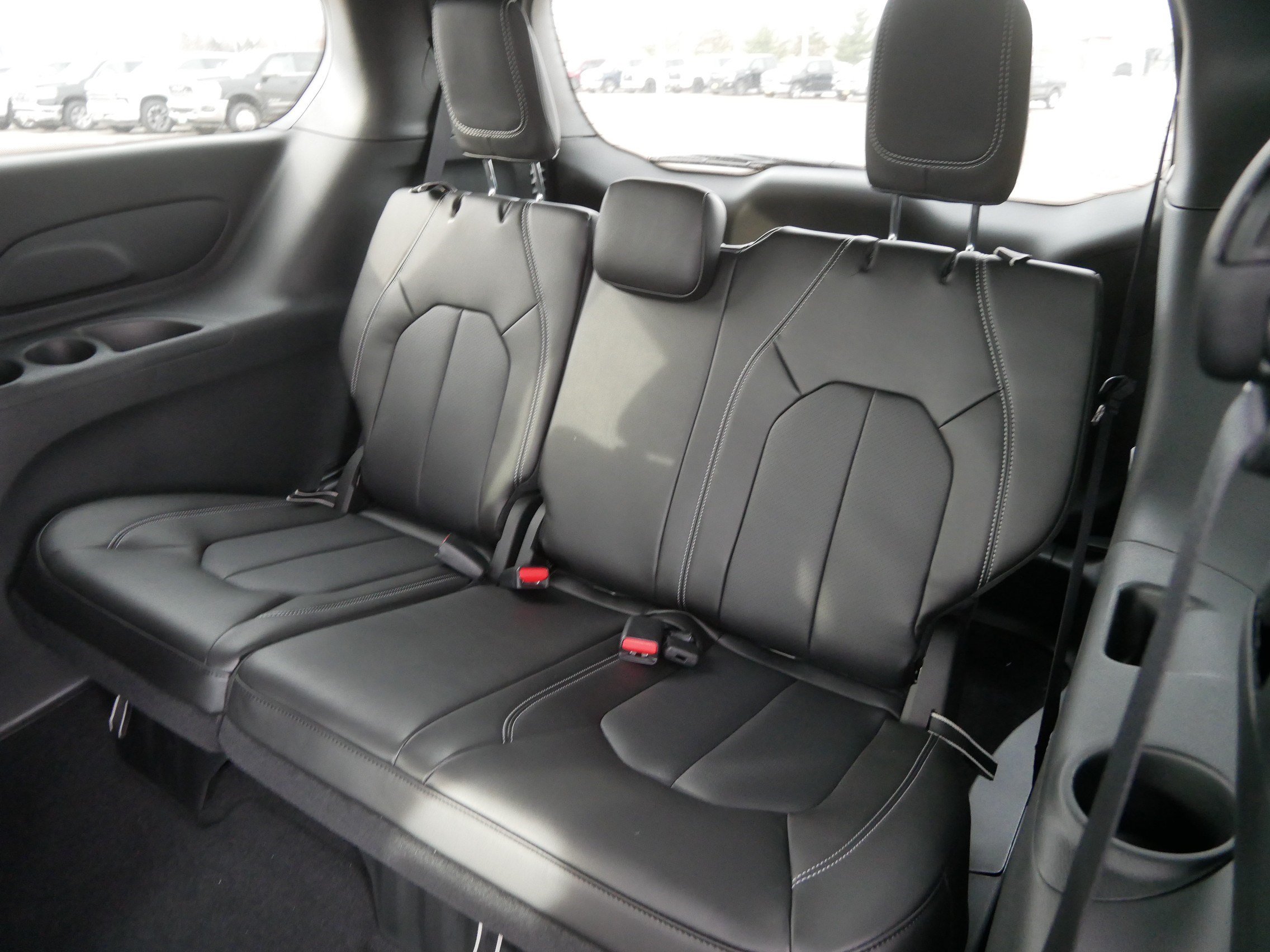 New 2026 Chrysler Voyager LX FWD image 9