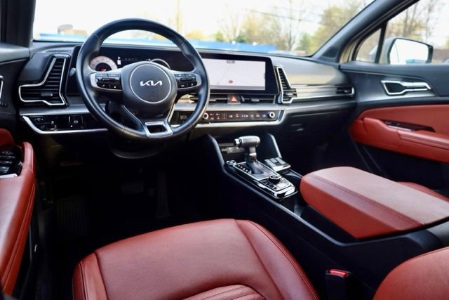 Certified 2025 Kia Sportage SX image 35