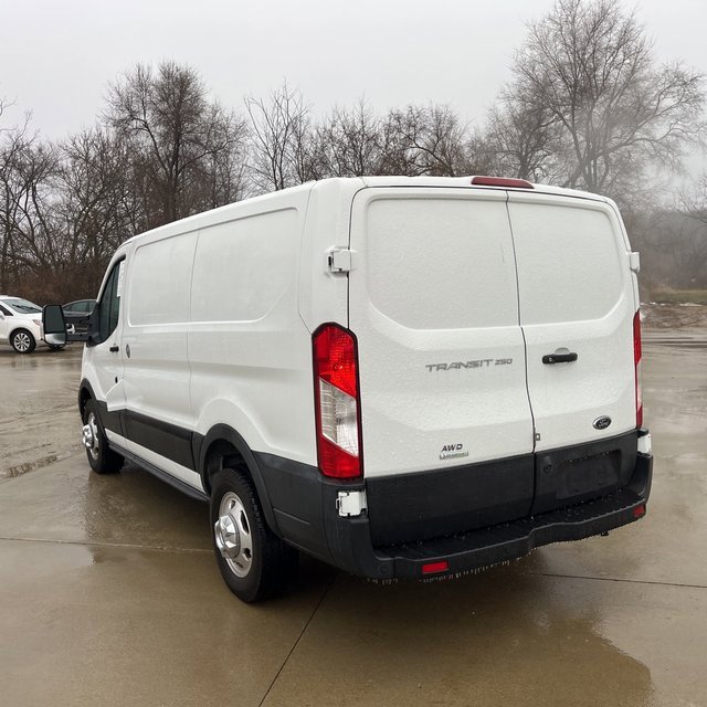 Used 2020 Ford Transit 250 Low Roof AWD image 7