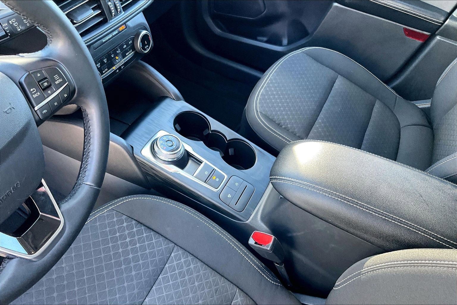 Used 2024 Ford Escape Active FWD image 15