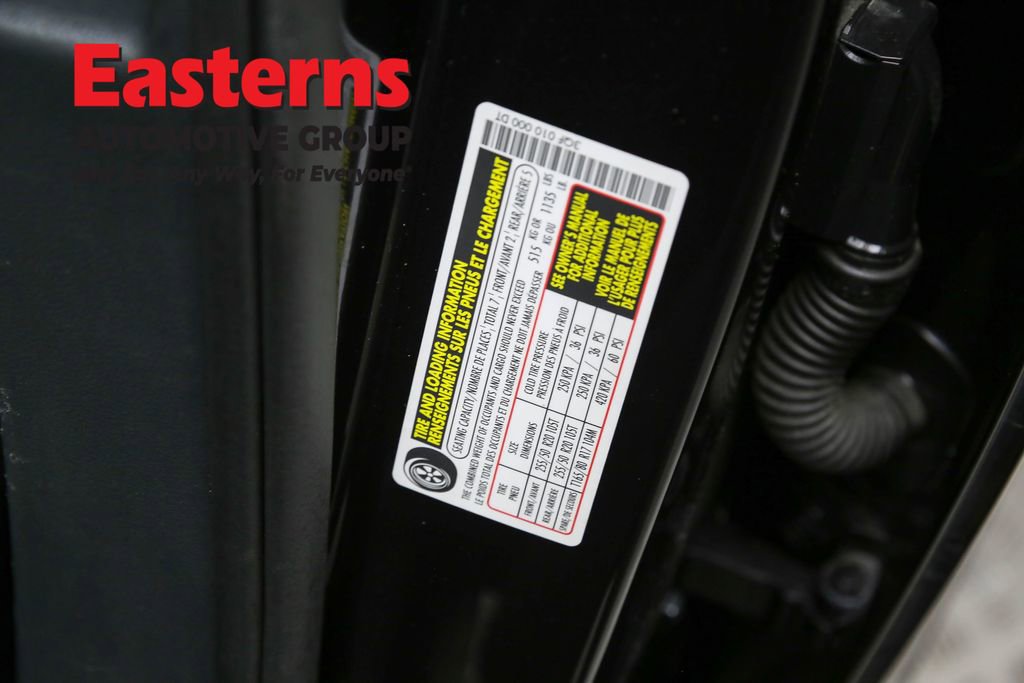 Used 2024 Volkswagen Atlas SE image 34