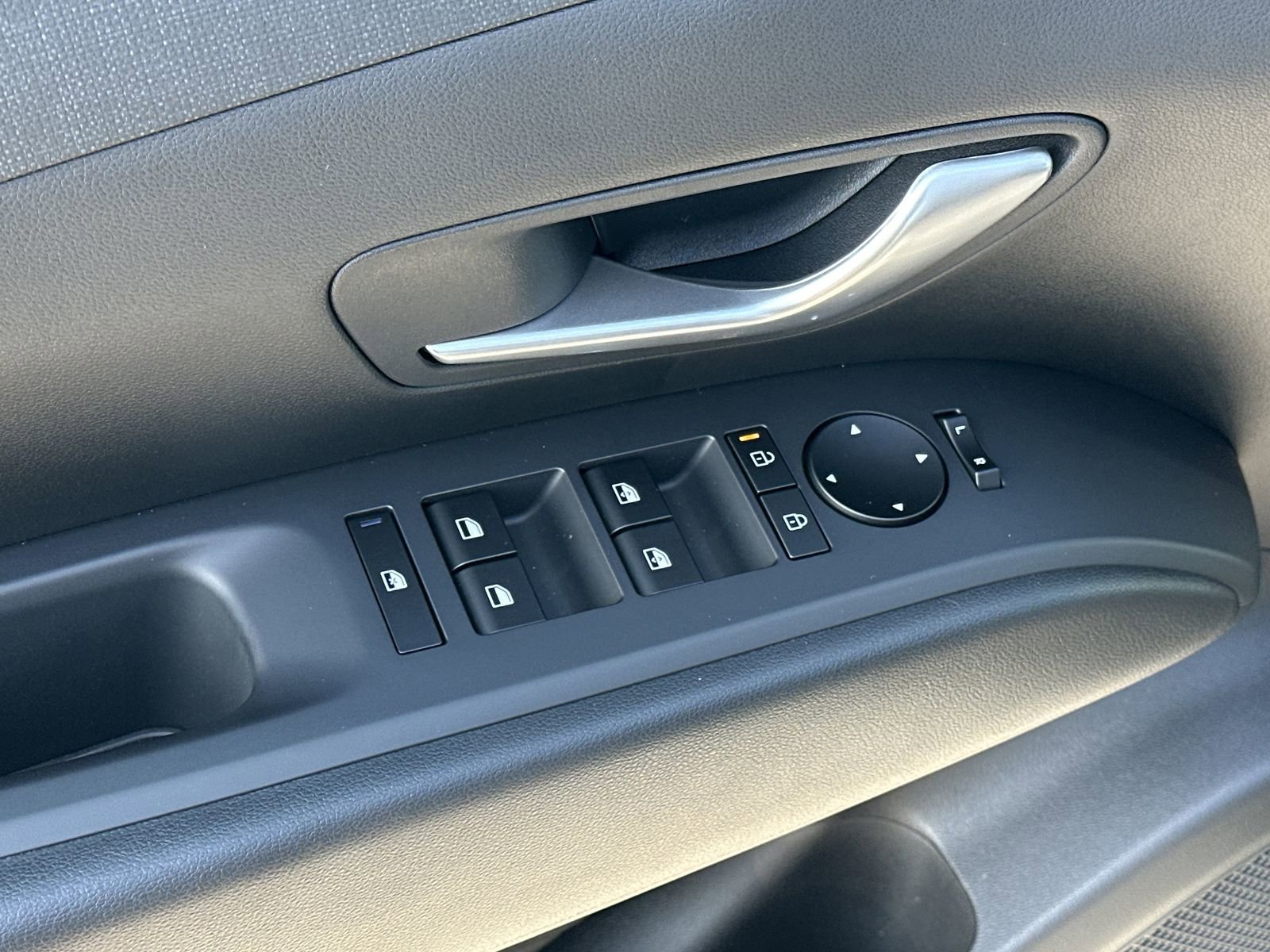 New 2025 Hyundai Tucson SEL image 16