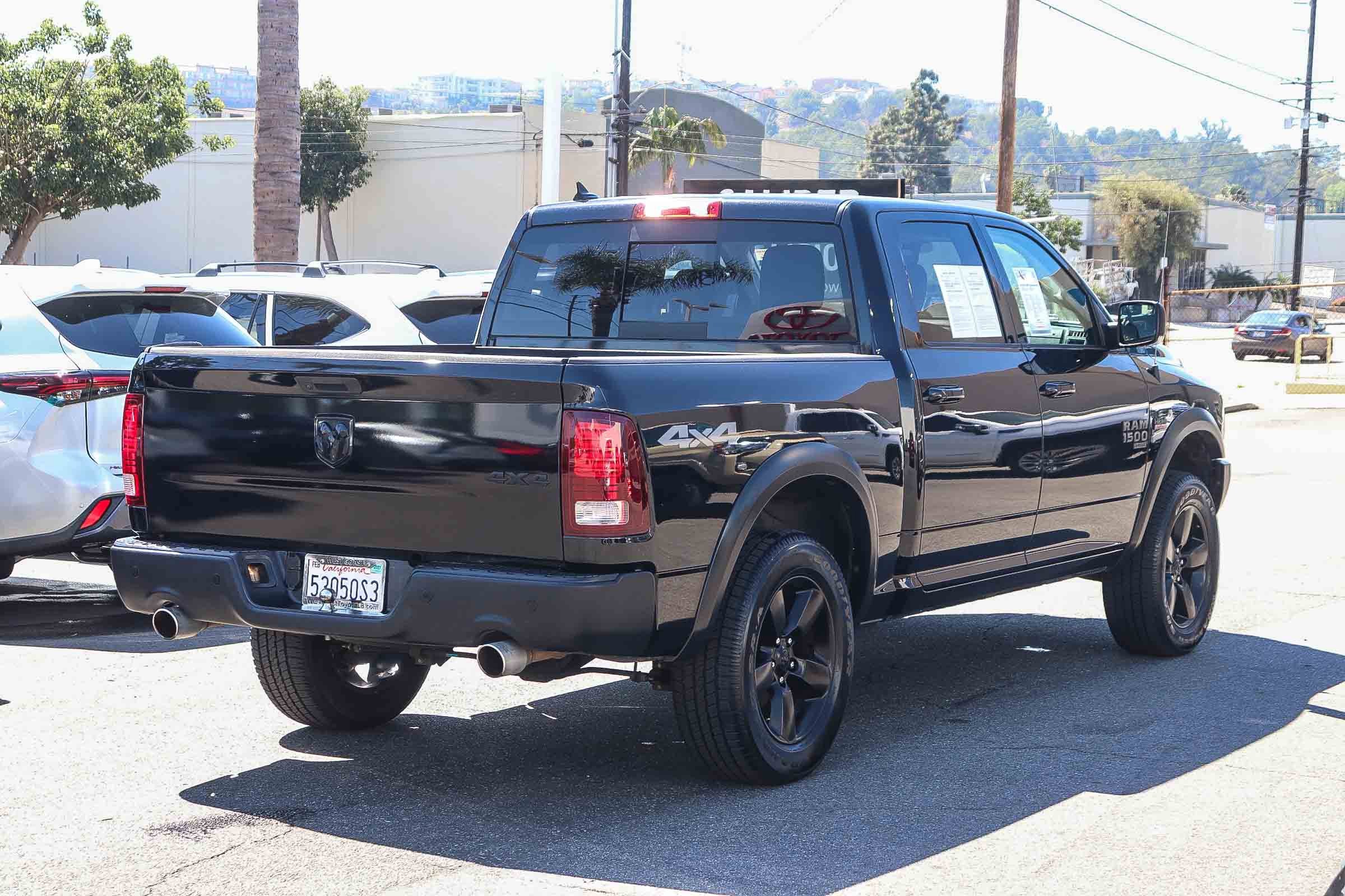 Used 2019 RAM 1500 Classic Warlock w/ Luxury Group image 9