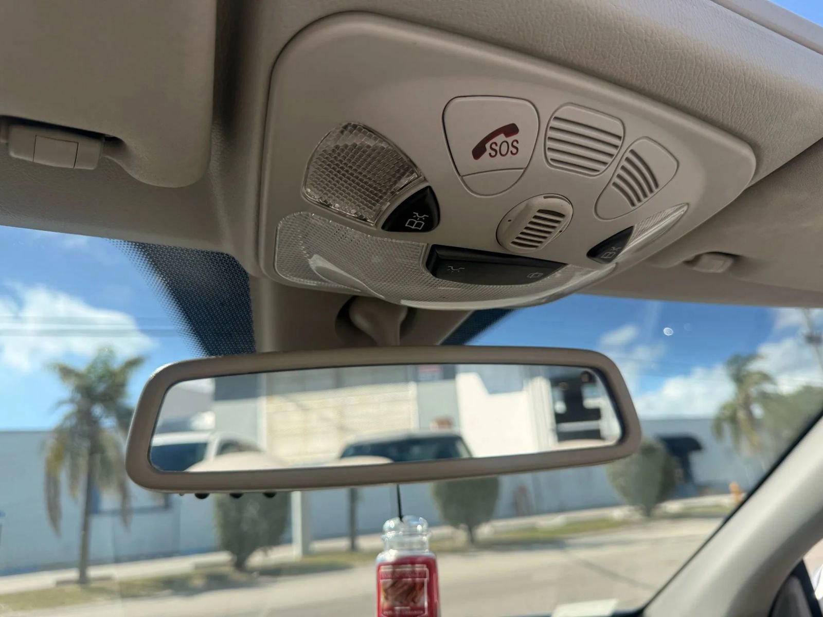 Used 2005 Mercedes-Benz CLK 320 Cabriolet image 21