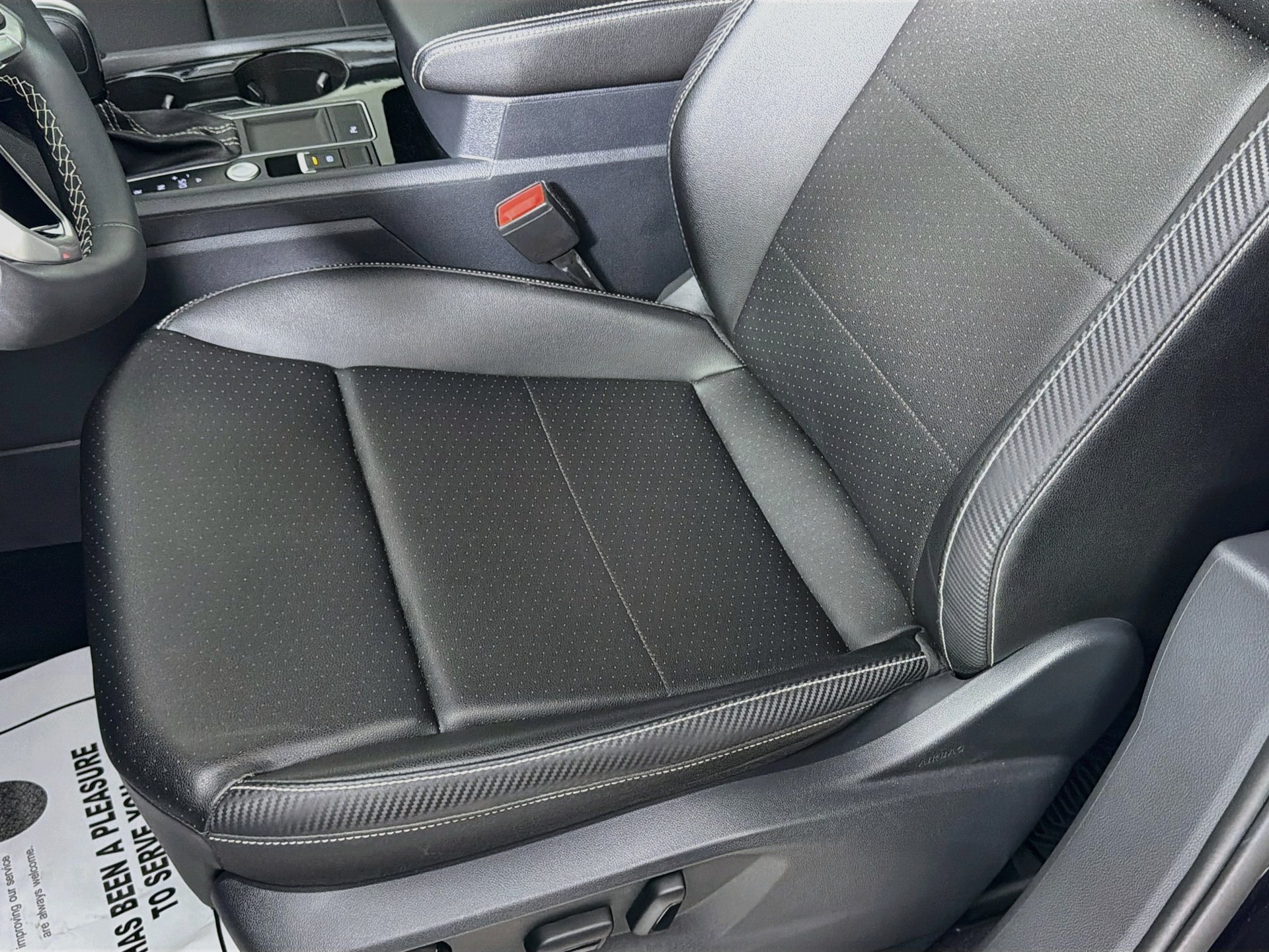 Certified 2023 Volkswagen Atlas Cross Sport SE FWD image 18