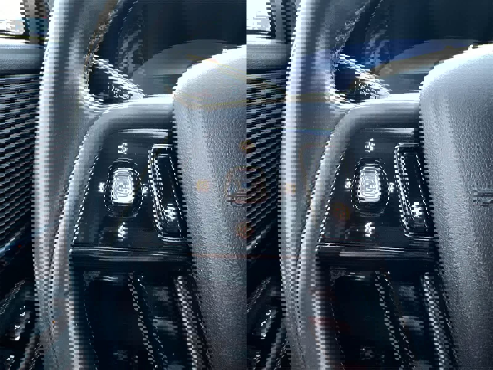 Used 2022 Lincoln Corsair Reserve w/ Equipment Group 201A image 23