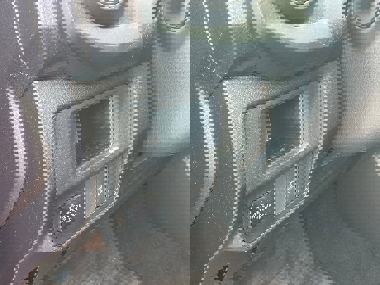 Used 2019 Toyota Tacoma SR w/ SR Convenience Package AWD/4WD image 6