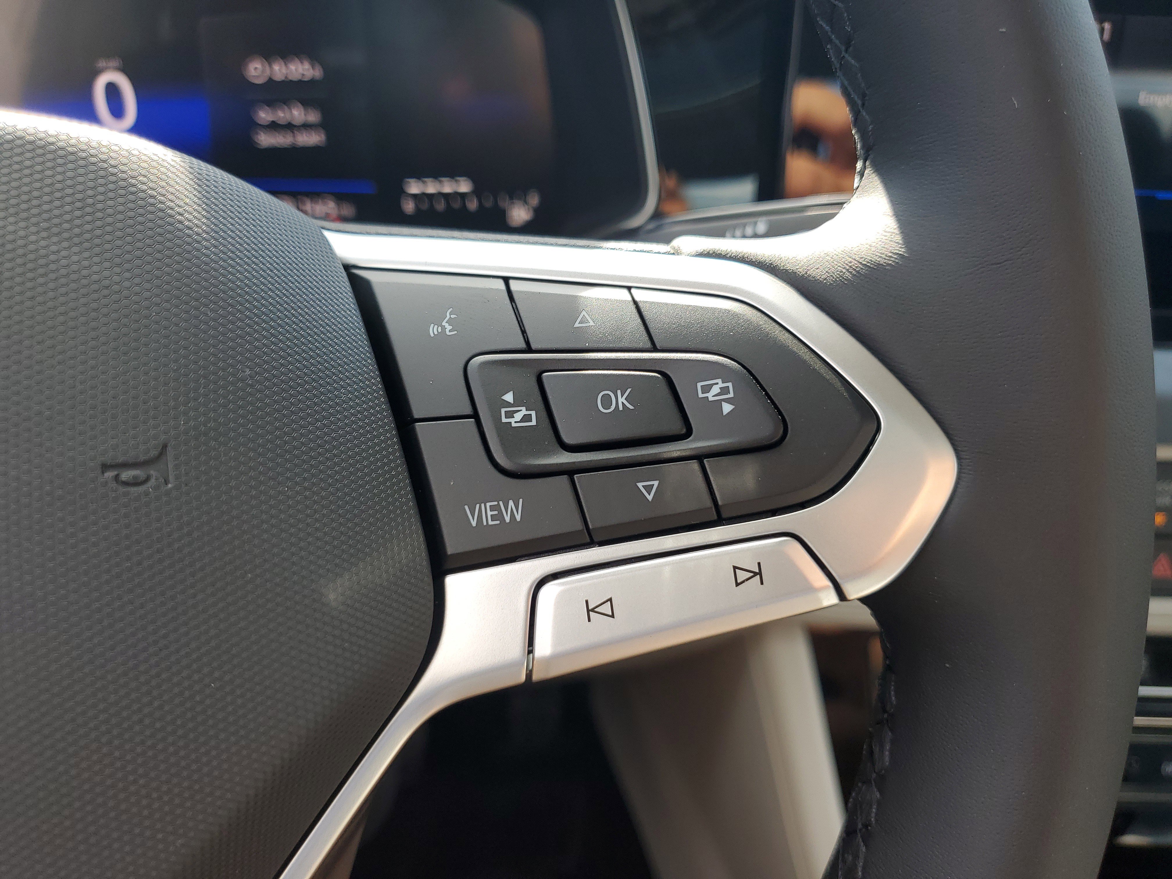 New 2025 Volkswagen Jetta SE image 19