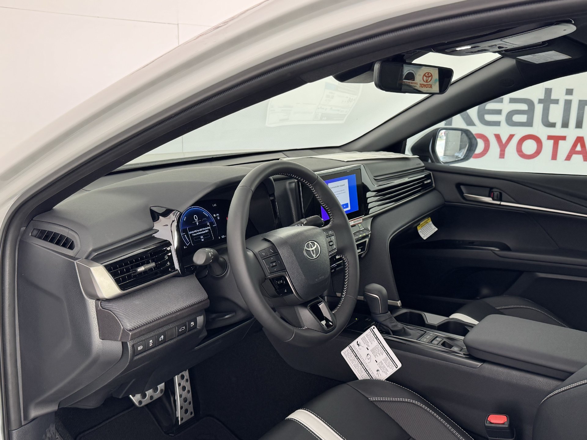 New 2026 Toyota Camry SE w/ Convenience Package FWD image 2