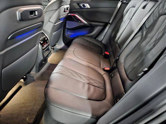 New 2027 BMW X6 xDrive40i w/ Executive Package AWD/4WD image 14