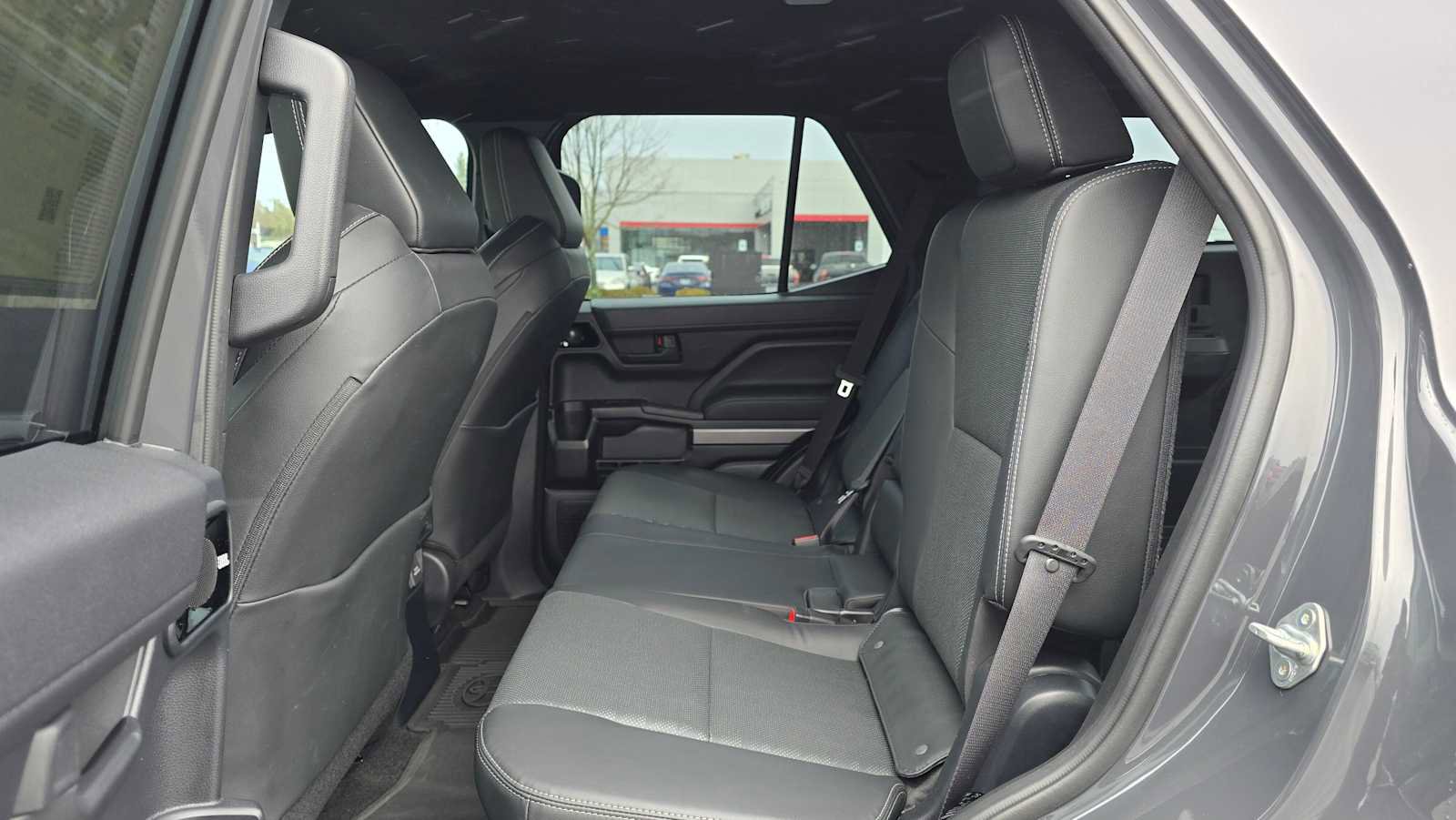 Certified 2025 Toyota 4Runner TRD Off-Road Premium image 22