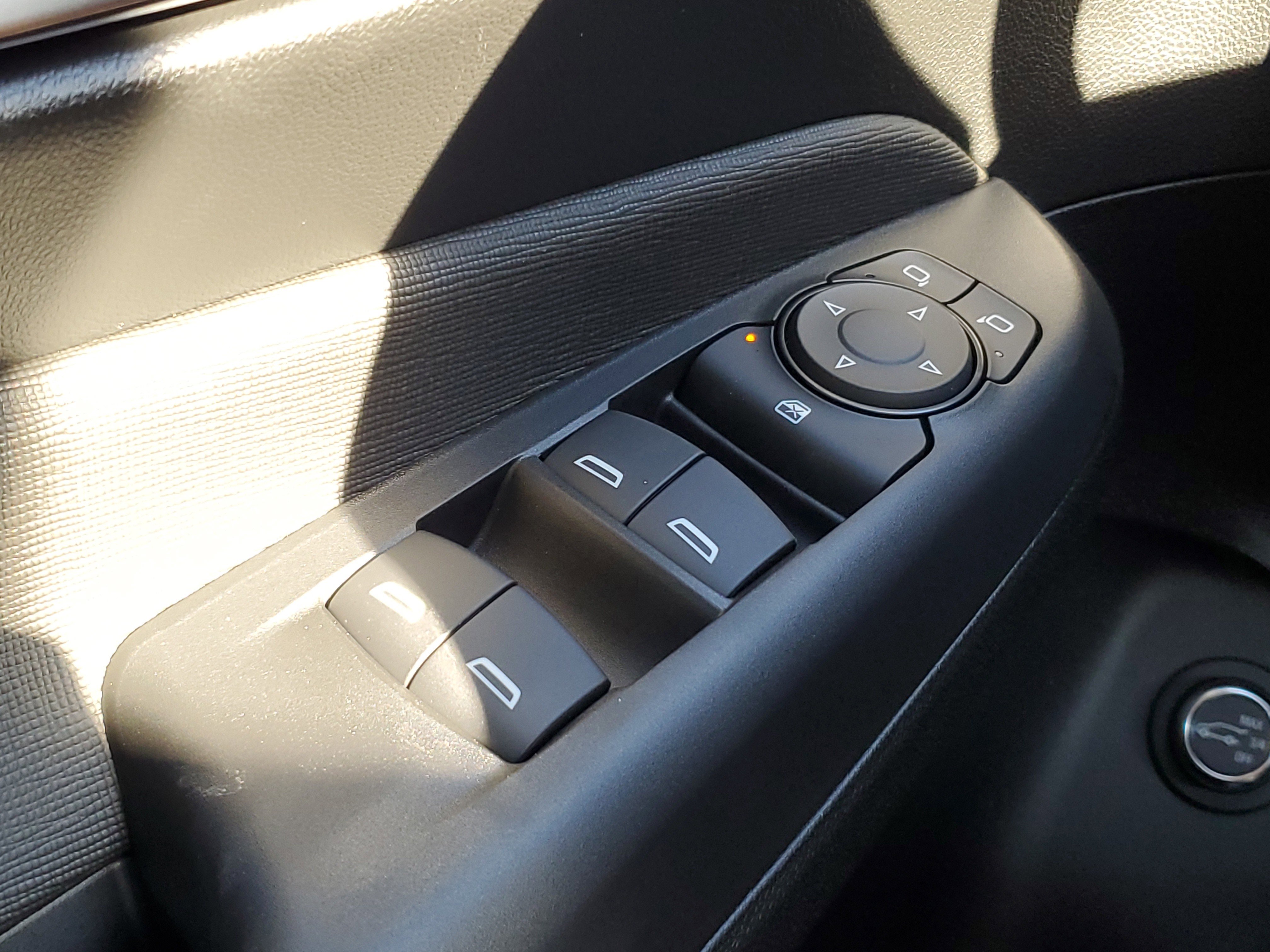 New 2026 Buick Envista Avenir image 25