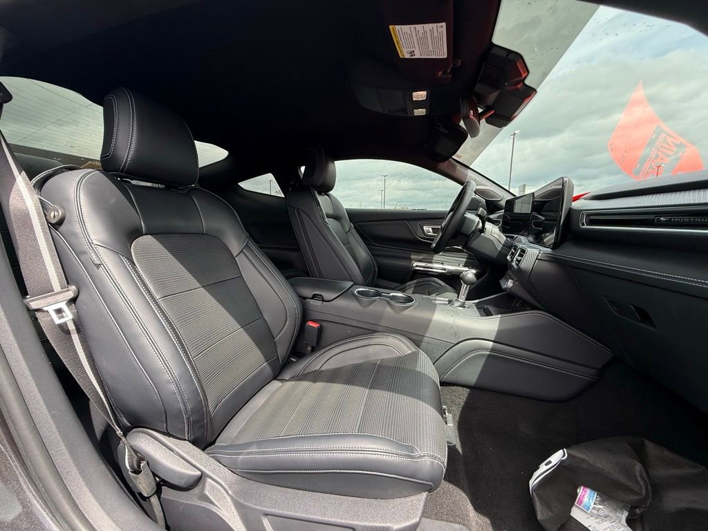 Used 2024 Ford Mustang Premium image 27