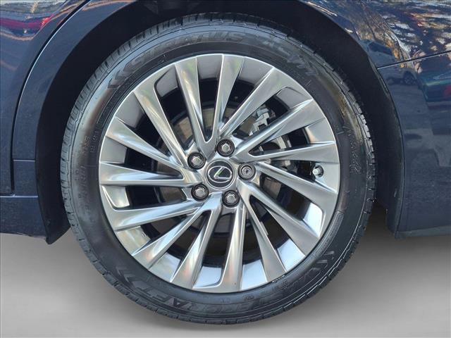 Certified 2023 Lexus ES 350 Ultra Luxury w/ Accessory Package (Z2) FWD image 22