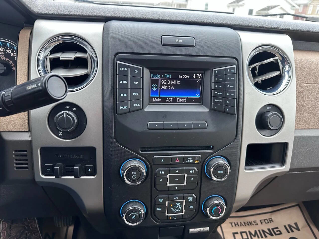 Used 2013 Ford F150 XLT w/ Luxury Equipment Group image 18