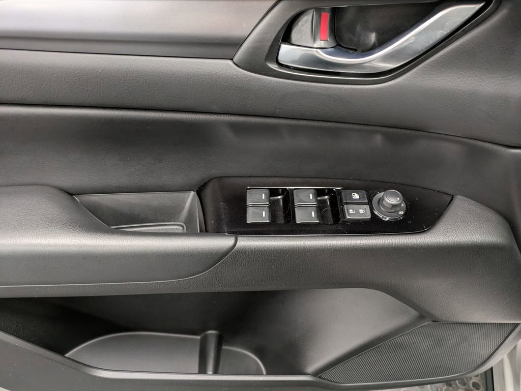 Certified 2025 MAZDA CX-5 AWD 2.5 S w/ Preferred Package image 10