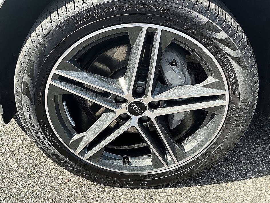 Used 2025 Audi Q5 e Premium image 7