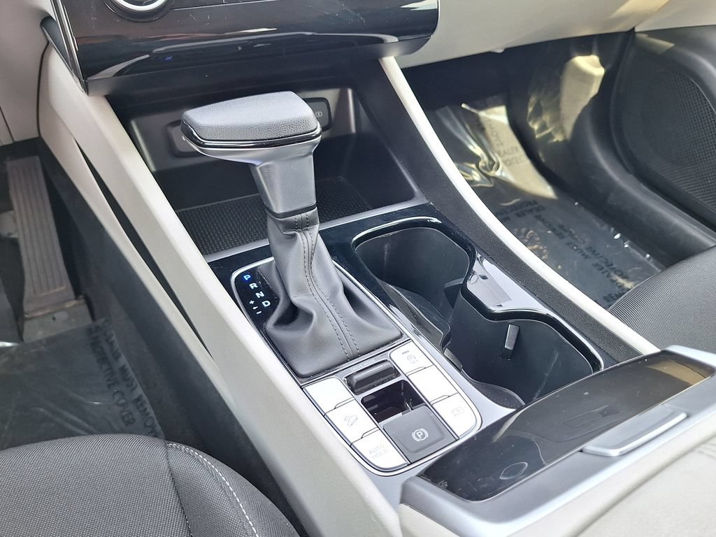 Certified 2022 Hyundai Tucson SE FWD image 21