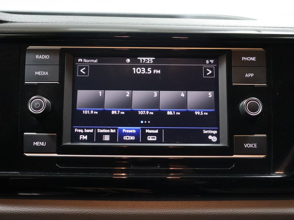 Used 2022 Volkswagen Taos S w/ IQ Drive S Package image 28