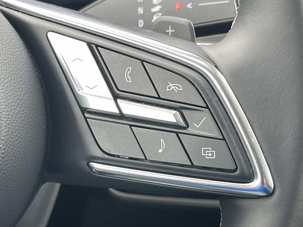 Used 2025 Buick Envision Preferred image 29