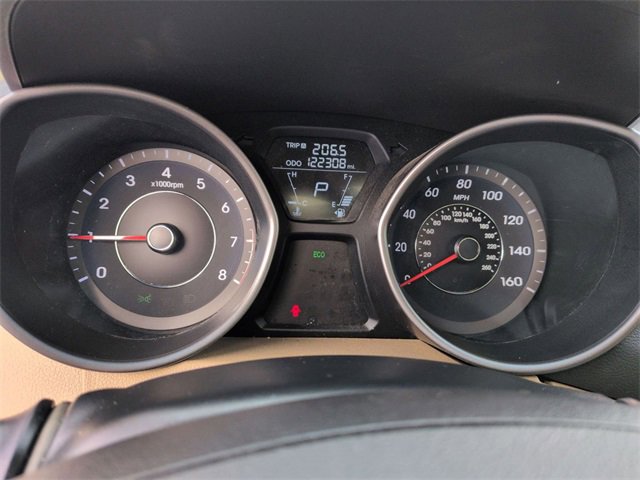 Used 2013 Hyundai Elantra Limited image 18