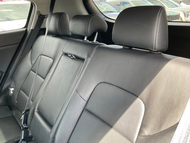 Used 2021 Kia Sportage EX w/ EX Technology Package image 44