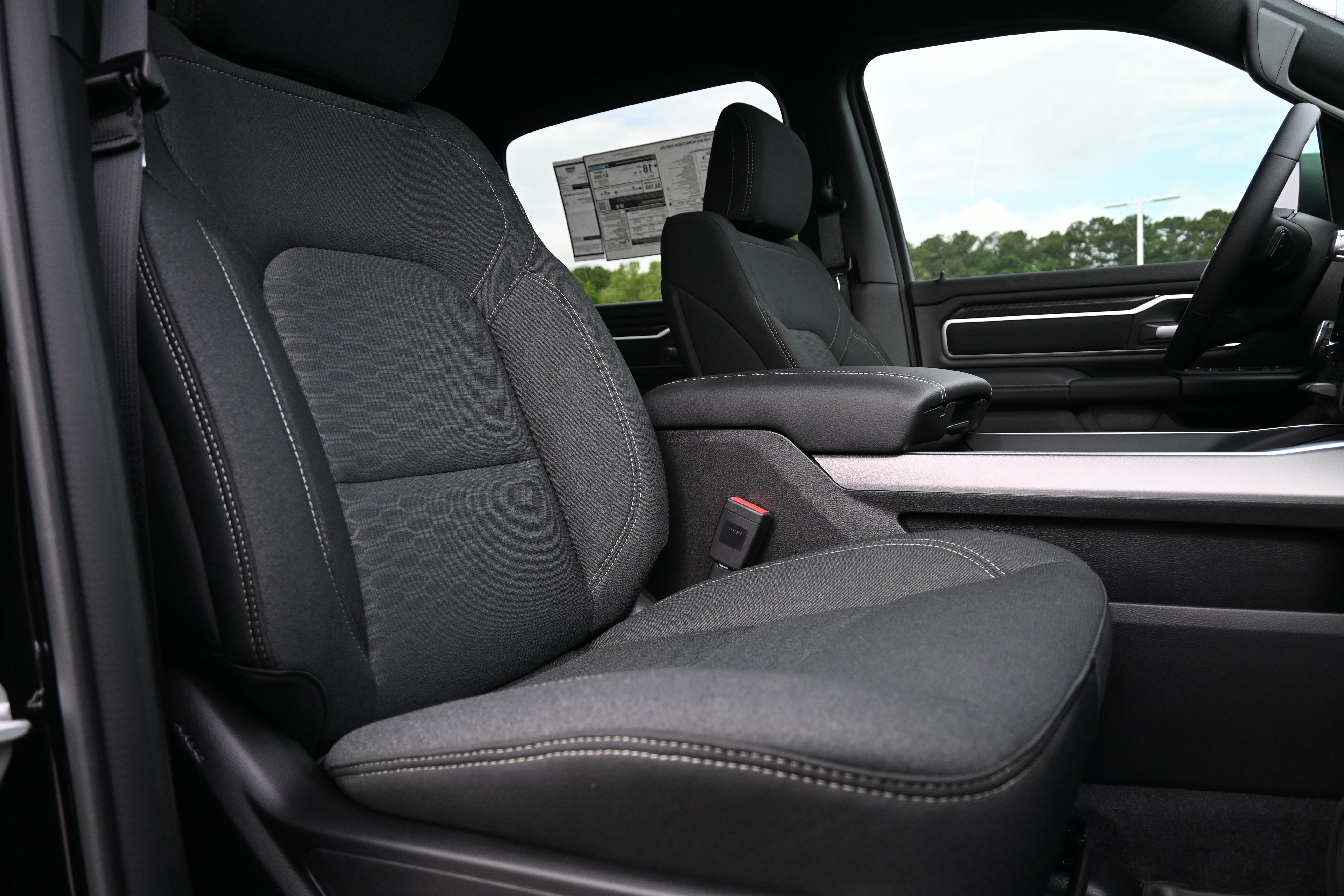 New 2026 RAM 1500 Big Horn AWD/4WD image 31