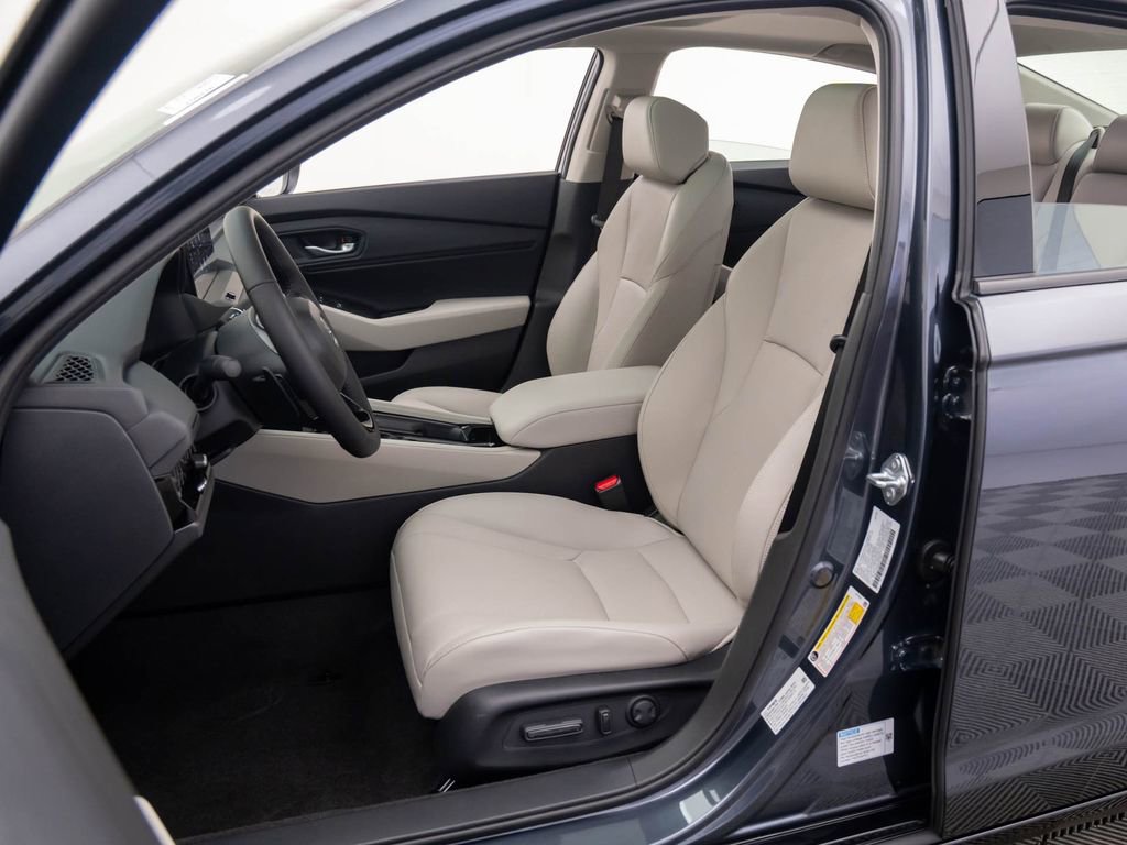 New 2026 Honda Accord EX-L image 15