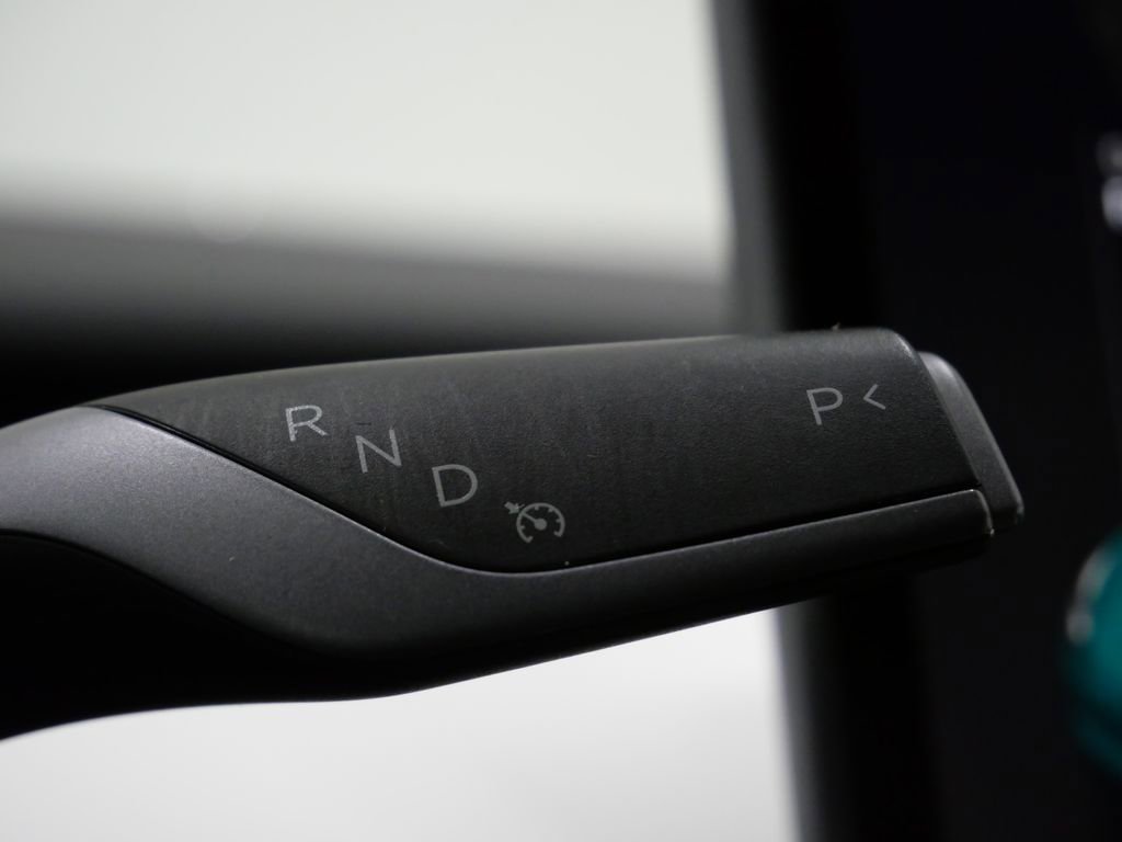 Used 2023 Tesla Model Y Performance image 19