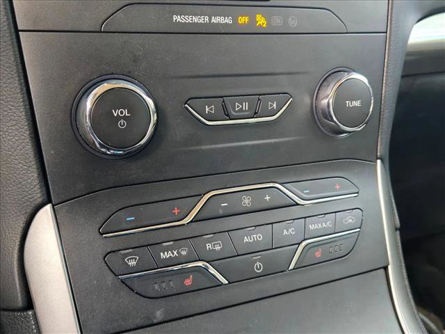 Used 2020 Ford Edge SEL w/ Convenience Package image 15