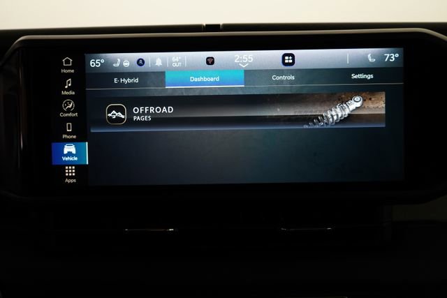 Used 2025 Jeep Wrangler Unlimited Sahara image 30