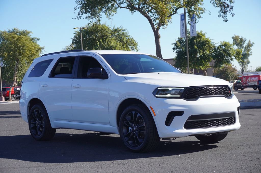Used 2023 Dodge Durango GT w/ Blacktop Package image 4