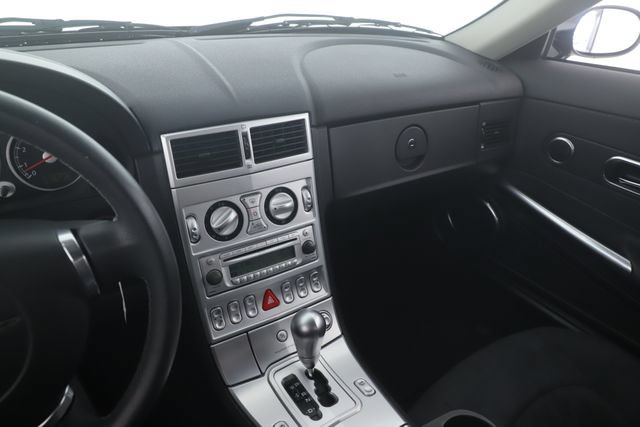 Used 2005 Chrysler Crossfire SRT-6 RWD image 22