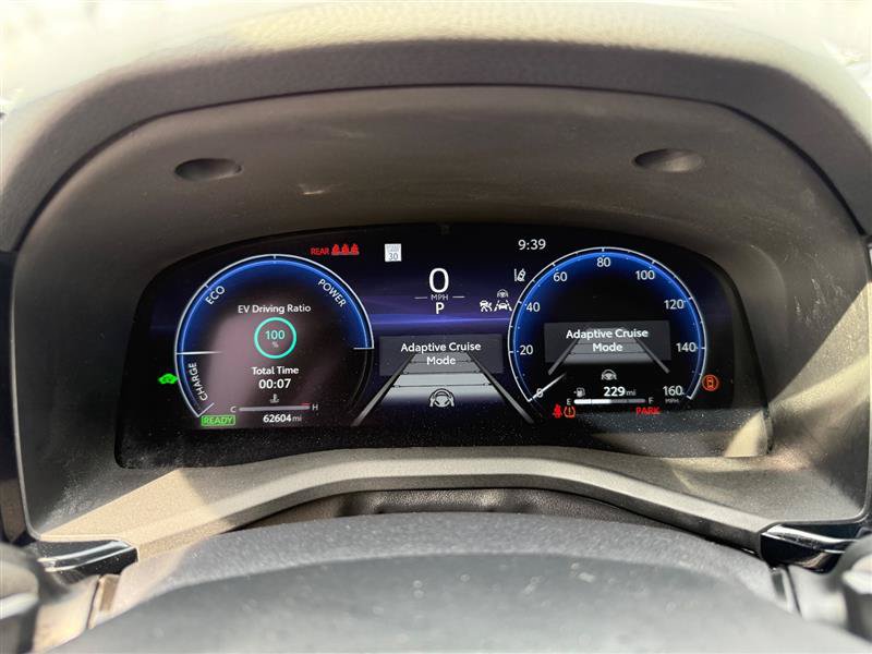 Used 2025 Toyota Camry XSE FWD image 33