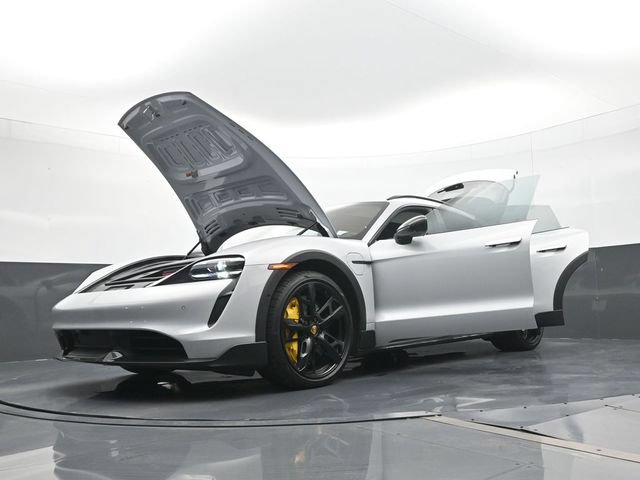 Certified 2023 Porsche Taycan Turbo S AWD/4WD image 32