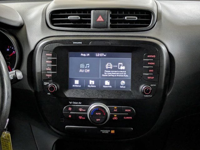 Used 2018 Kia Soul w/ Option Group 020 FWD image 17