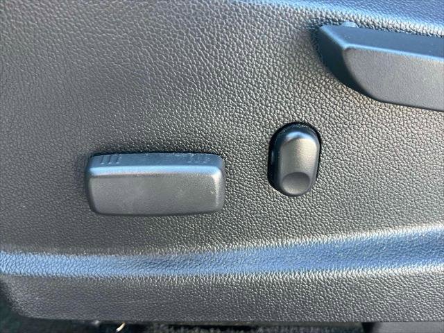 Used 2015 Chevrolet Colorado Z71 image 18