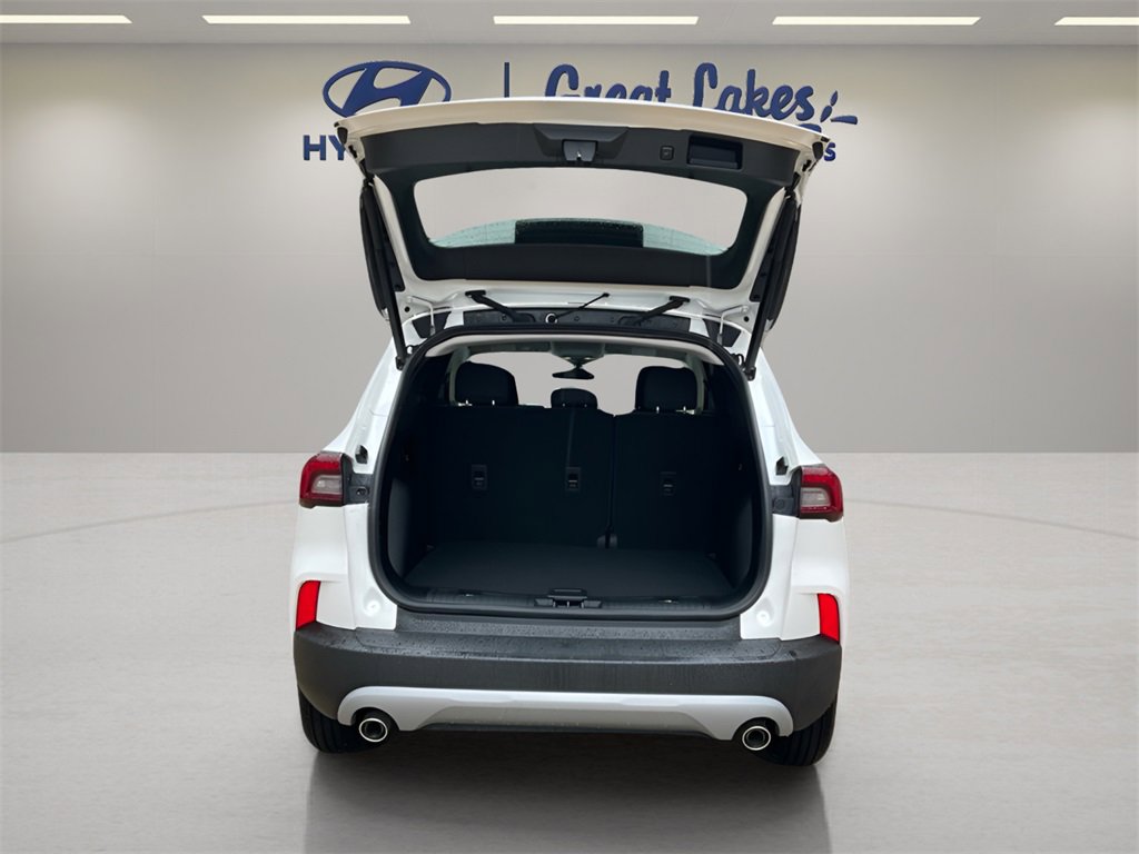 Used 2023 Ford Escape Active image 11