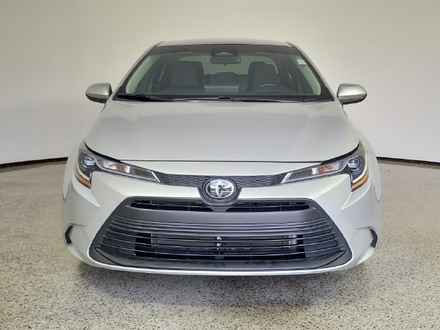 Used 2024 Toyota Corolla LE FWD image 3